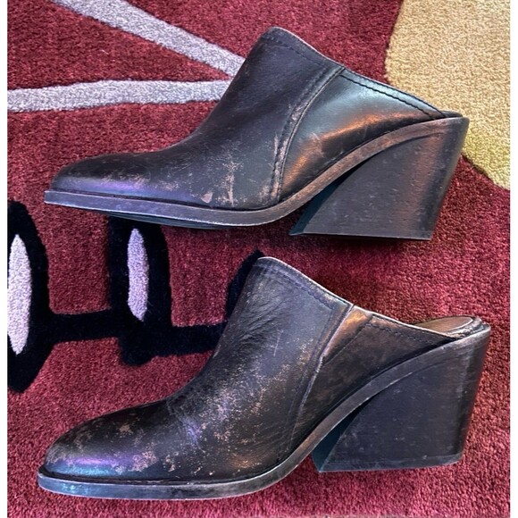 *NEW* Frye Distressed Serena Mule in Black Sz 8 - Picture 6 of 11